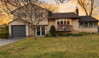 540 Sherman Ave, Belford, NJ 07718