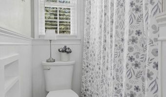 2014 Sharon Ave, Albany, GA 31707