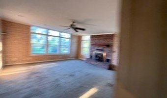 402 E College St, Altus, AR 72821