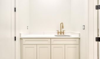 2040 Ivy Cottage Path, Boiling Springs, SC 29316