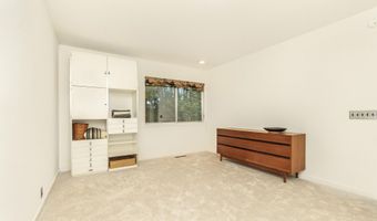 2707 Englave Dr, Ann Arbor, MI 48103