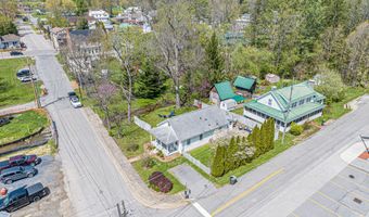 313 SE Tanner St, Abingdon, VA 24210