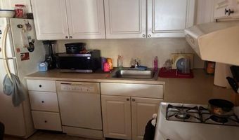 25 Oyster Bay Rd C, Absecon, NJ 08201