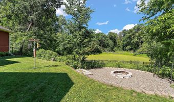 4815 120th St W, Apple Valley, MN 55124