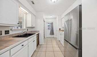 16 Robin Way, Beaufort, SC 29907