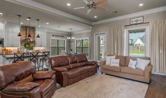 510 Linden Cir, Benton, LA 71006
