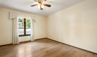 9 Boyce Ln, Bella Vista, AR 72715