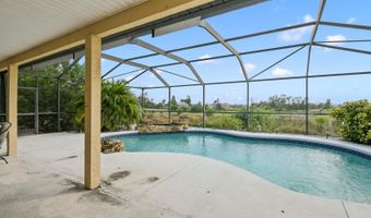 744 FLAMINGO Dr, Apollo Beach, FL 33572