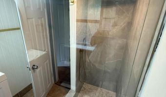 19 Lonaconing Rd, Alloway, NJ 07422