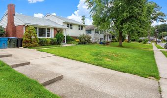7106 JAYHAWK St, Annandale, VA 22003