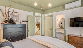 320 W Main St, Aspen, CO 81611