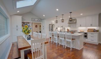 1307 Floyd Spgs, Armuchee, GA 30105