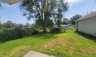 2015 L St, Auburn, NE 68305