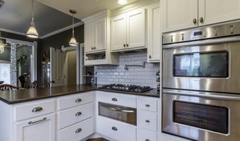 302 S Gonser Ave, Ashley, IN 46705
