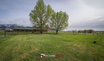 792 Southfork Rd, Cody, WY 82414