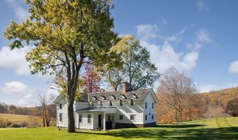 2073 Ny 82, Ancram, NY 12502