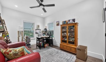 810 Spyglass Hill Dr, Bedford, IN 47421