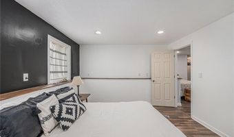1105 Grove St, Baldwin City, KS 66006