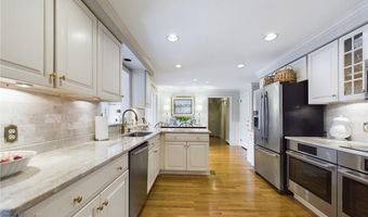 2 Signal Ridge Way, East Greenwich, RI 02818
