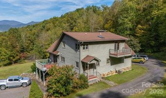 400 Three Dog Mountain Rd, Bakersville, NC 28705