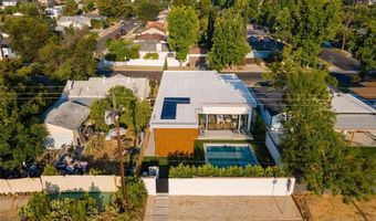 6010 Lasaine Ave, Encino, CA 91316