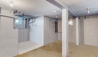 96 Davis Ave, Bridgeport, CT 06605