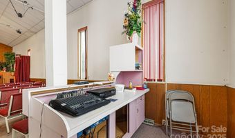 701 Riverview Church Rd, Asheville, NC 28806