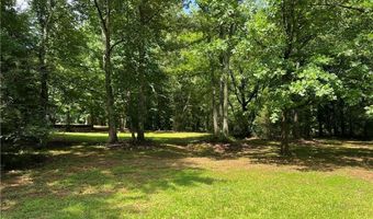 748 Northwoods Dr, Ball Ground, GA 30107
