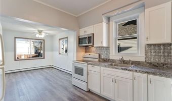 409 W Adams St, Arlington, MN 55307