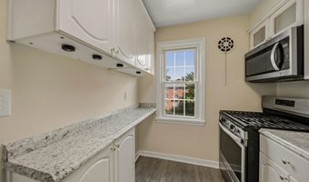 6610 E WAKEFIELD Dr C1, Alexandria, VA 22307