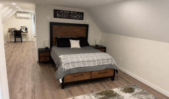 780 Oakland Rd, Belgrade, ME 04917