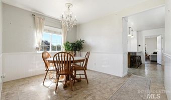 806 W Logan St, Caldwell, ID 83605