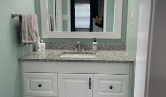 947 N Linden Dr, Alcoa, TN 37701