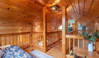 324 Lakeshore Dr, Brighton, VT 05846