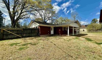1800 EVANGELINE Dr, Bastrop, LA 71220