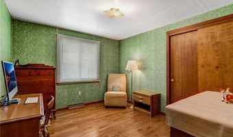 172 Shetland Dr, Amherst, NY 14221