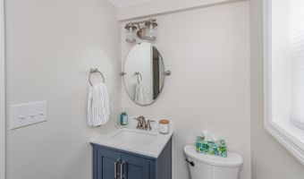 74 Kakely St, Albany, NY 12208