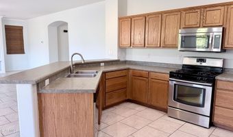 1289 E Iris Dr, Chandler, AZ 85286