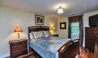 66 Cambridge Rd, Bedford, NH 03110