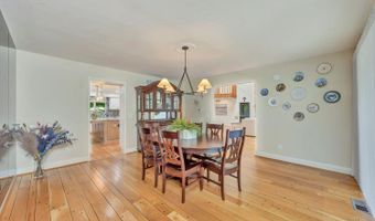 7708 Creekwood Ln, Amberley, OH 45237
