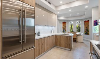 20940 NE 31st Pl, Aventura, FL 33180