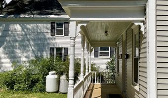 27 Wesley St, Bath, ME 04530