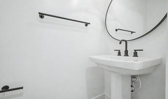 1131 E YELLOWSTONE Pl, Chandler, AZ 85249