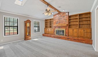 931 King Dr, Bartlesville, OK 74006