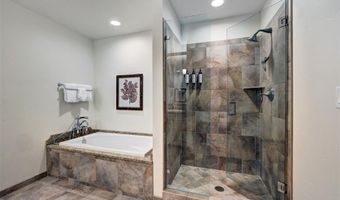 42 SNOWFLAKE Dr 518, Breckenridge, CO 80424