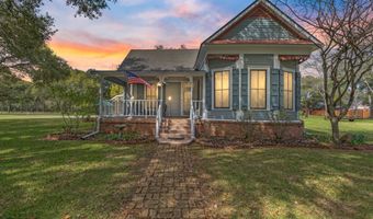 8916 Eastwood Dr, Abbeville, LA 70510