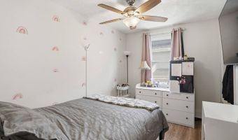 16 Brown St, North Providence, RI 02904