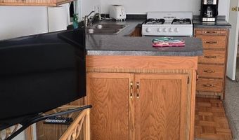319 DOLPHIN Dr, Berlin, MD 21811