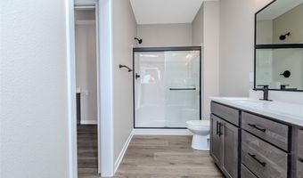 1683 20th Ave SE, Altoona, IA 50009