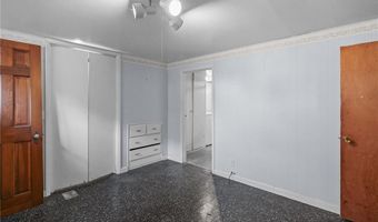 157 Schuyler St, East Providence, RI 02914